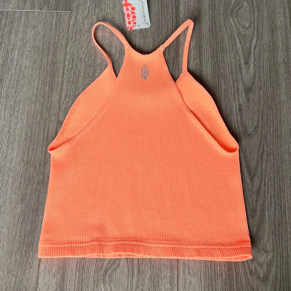Free People Movement Happiness Runs Crop Tank In Peach Horizon Size M/L - Picture 14 of 14